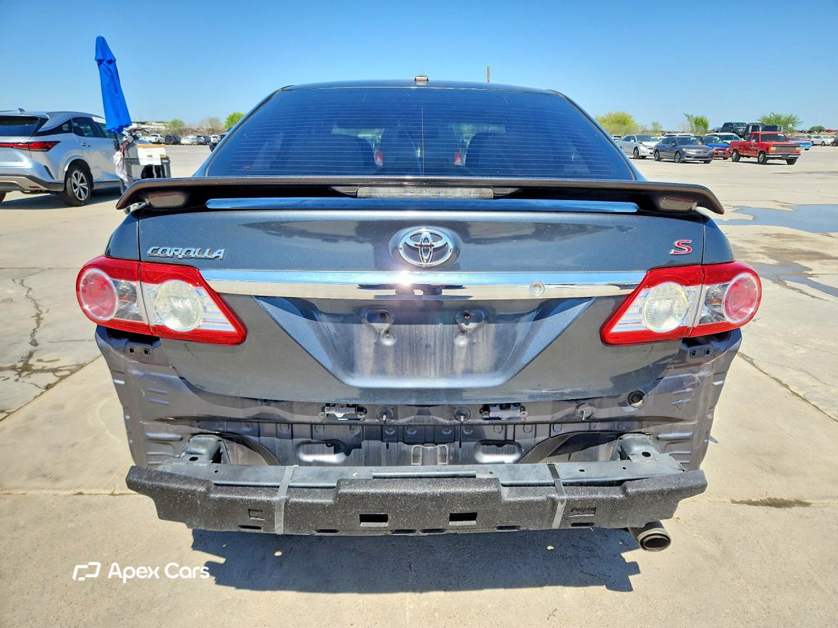 Toyota Corolla 2013