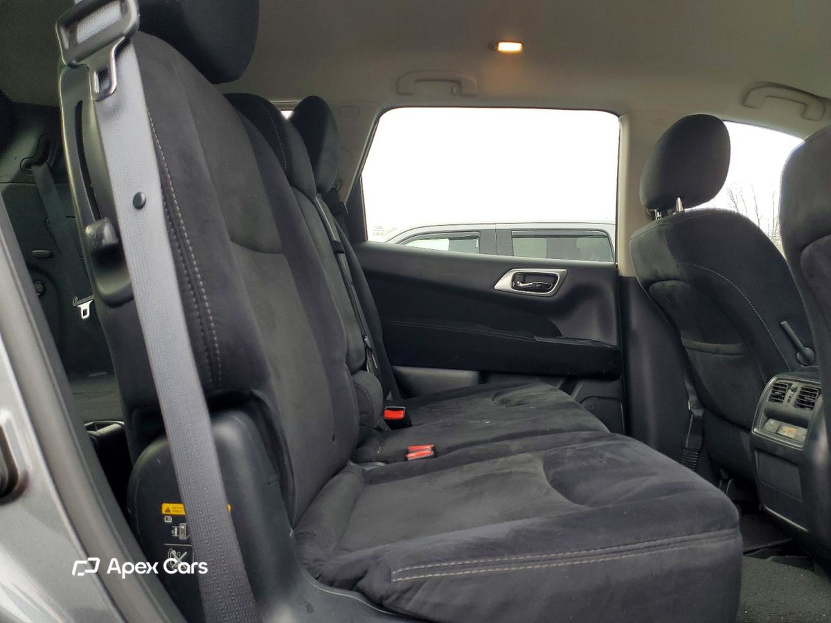 Nissan Pathfinder 2015