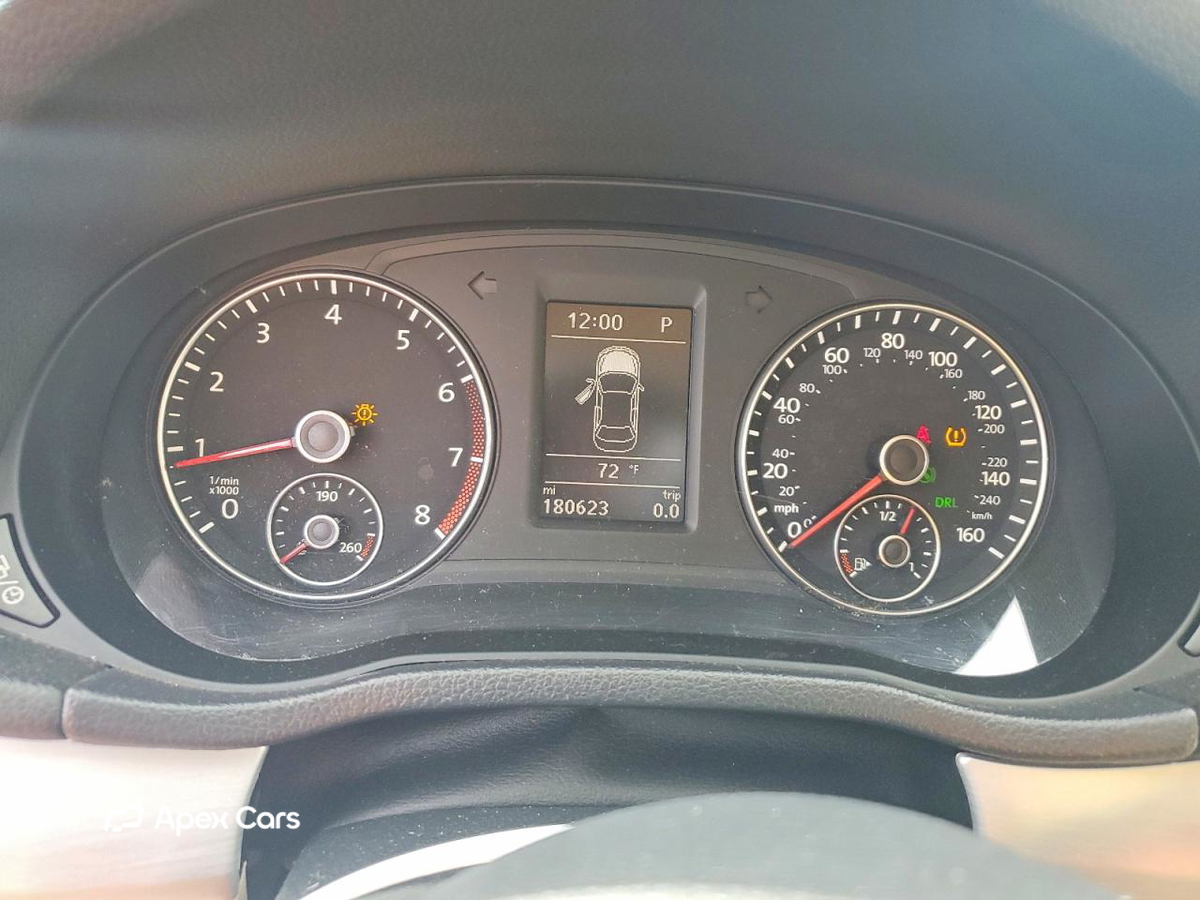 Volkswagen Passat 2013