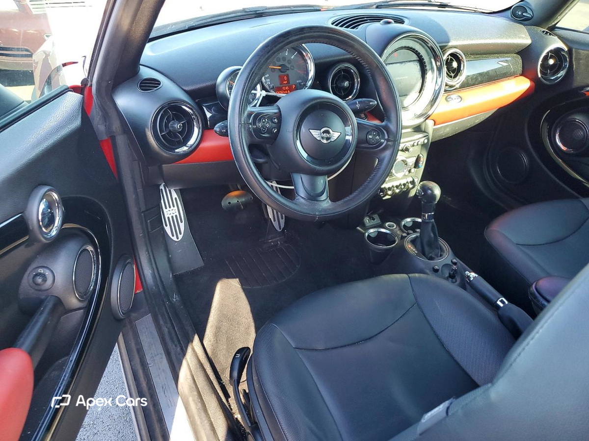 MINI Cooper 2015