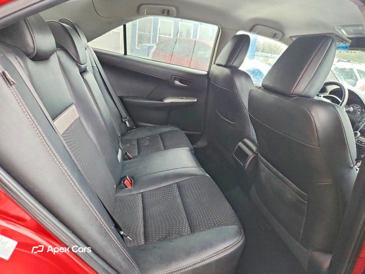 Toyota Camry 2012
