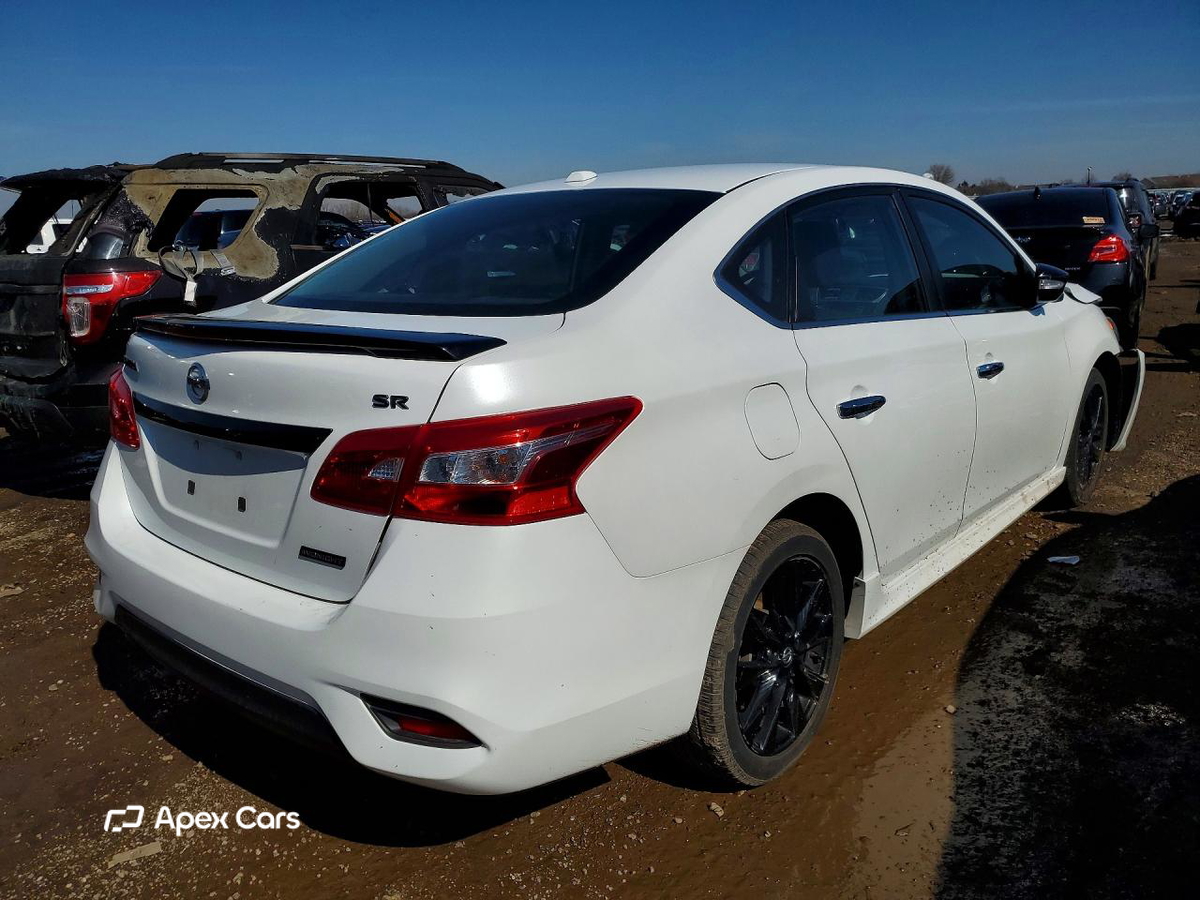 Nissan Sentra 2018