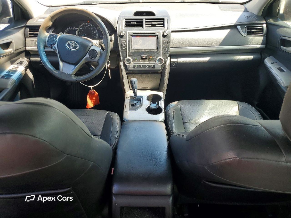 Toyota Camry 2012