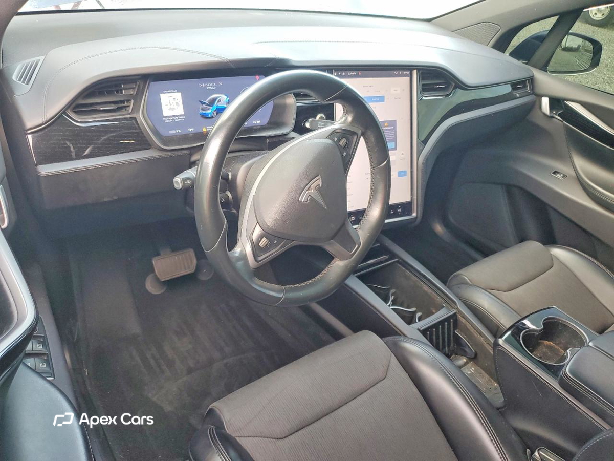 Tesla Model X 2018
