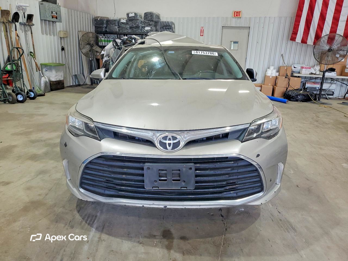 Toyota Avalon 2016