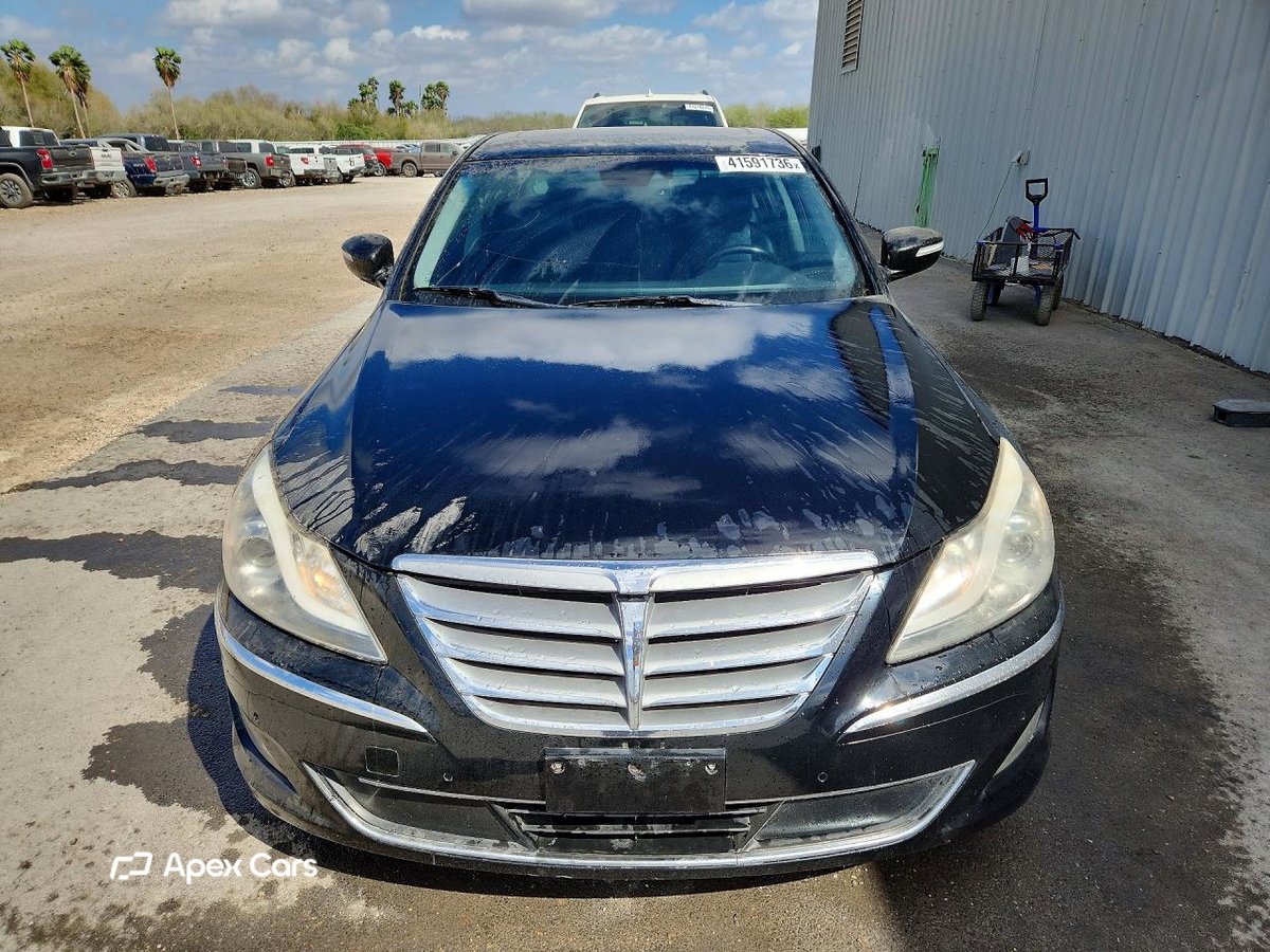 Hyundai Genesis 2014