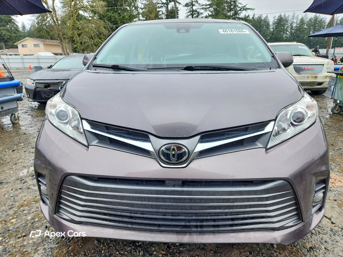 Toyota Sienna 2018