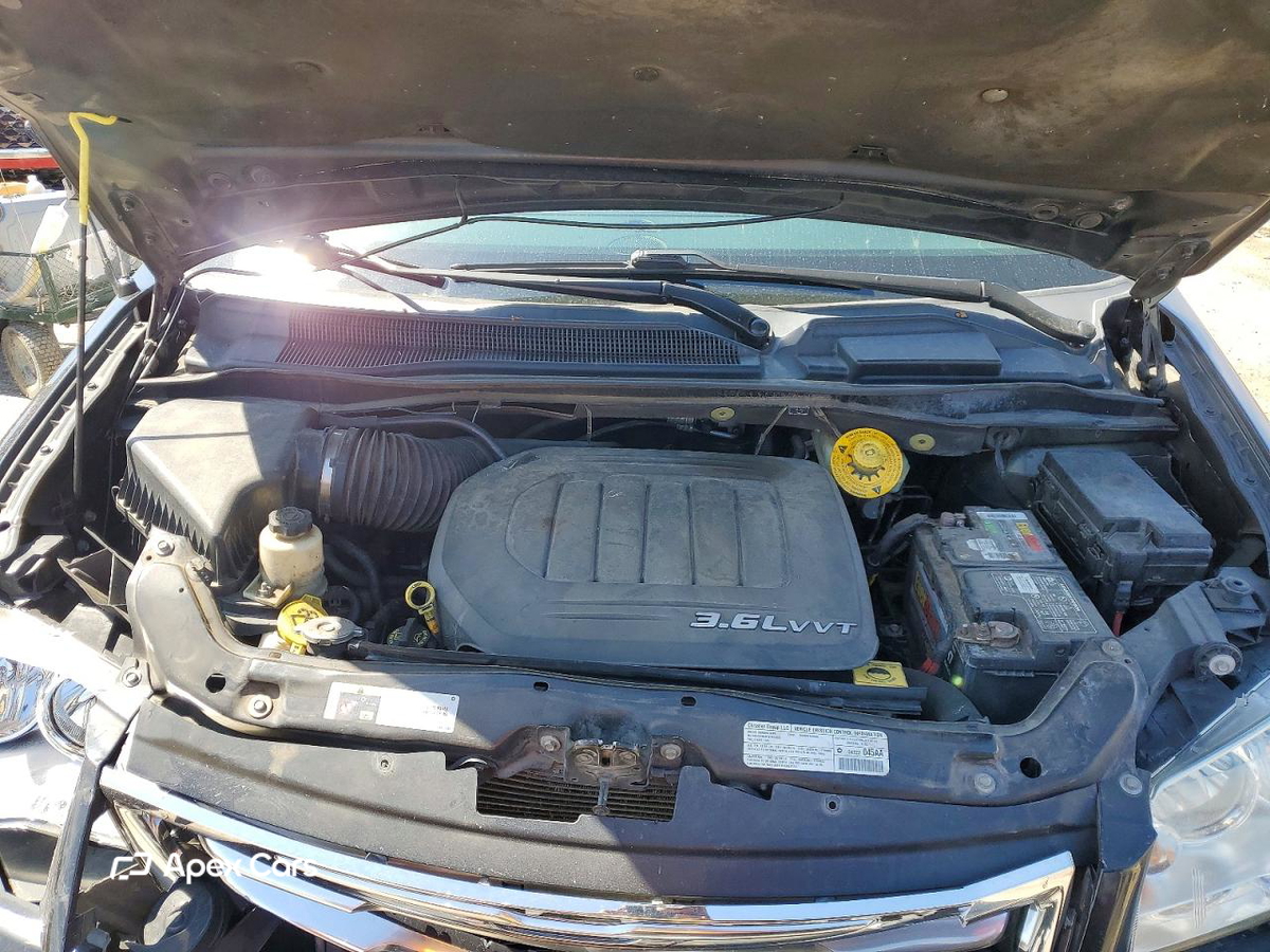 Chrysler Voyager 2013