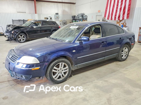Volkswagen Passat 2002 - Image 1 of 5
