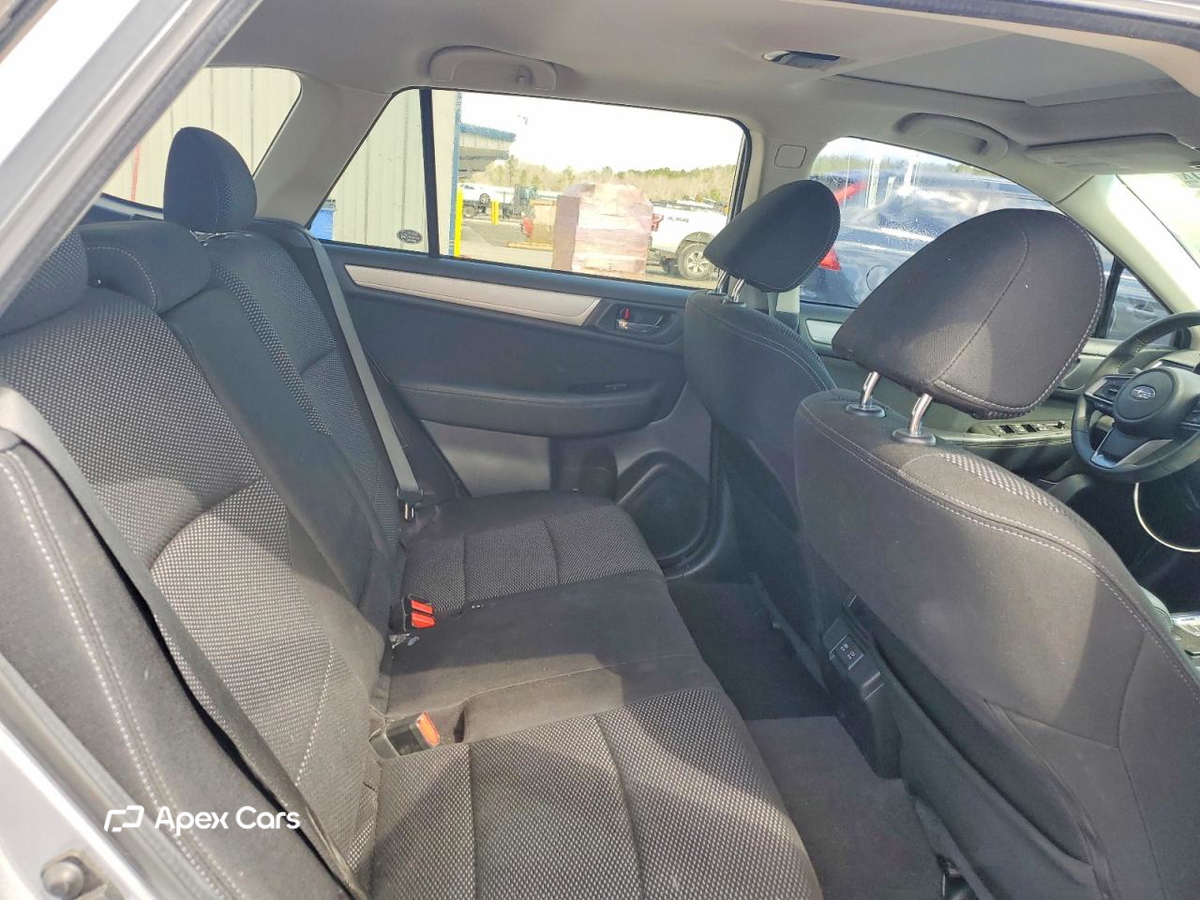 Subaru Outback 2019