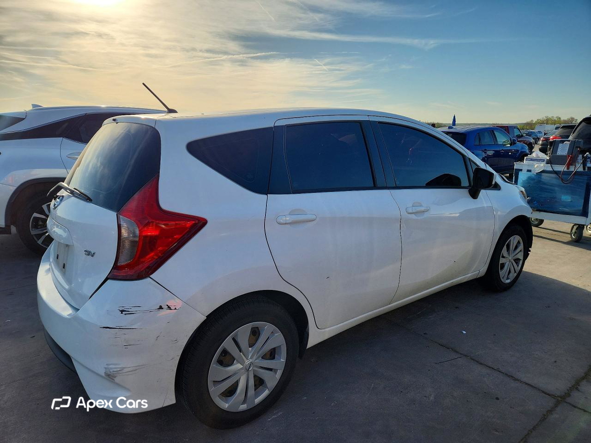 Nissan Versa 2019