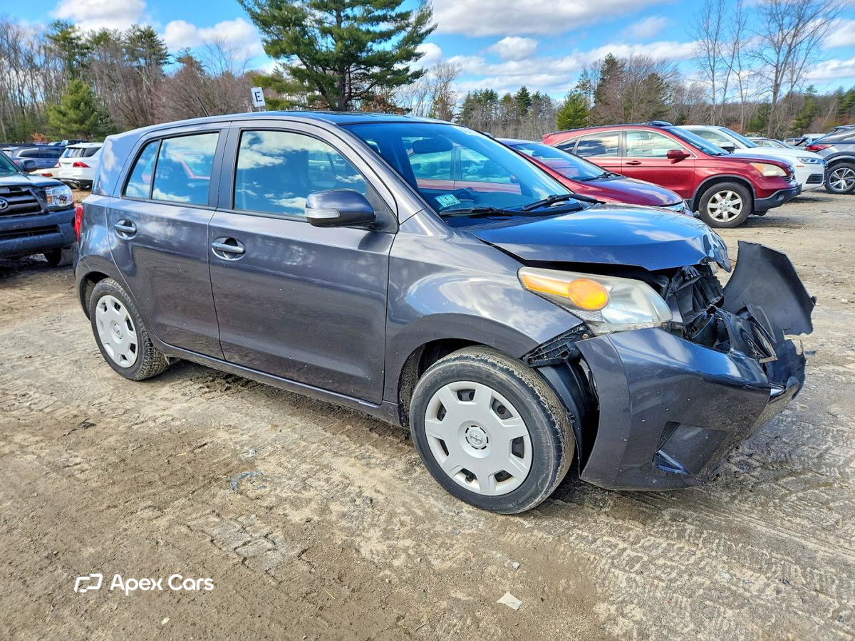 Scion xD 2014