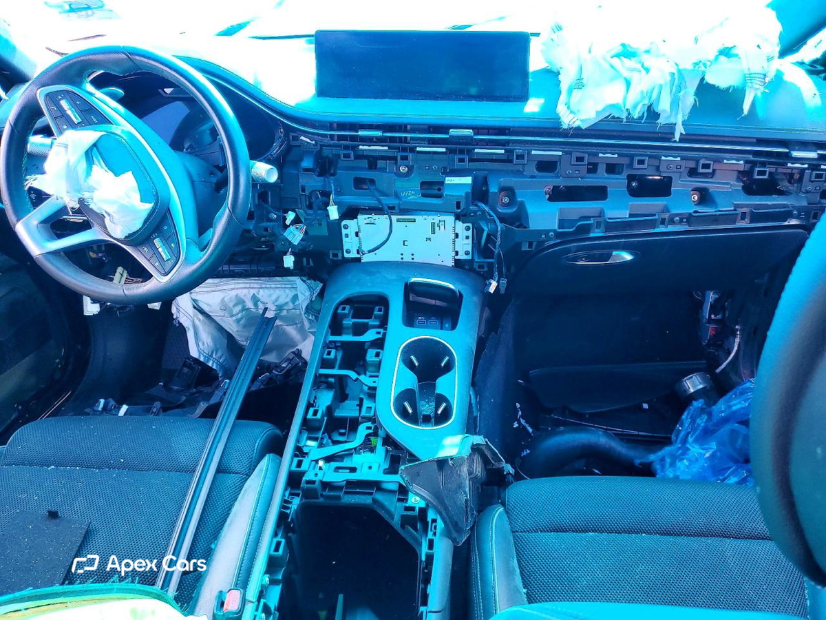 Genesis GV70 2023