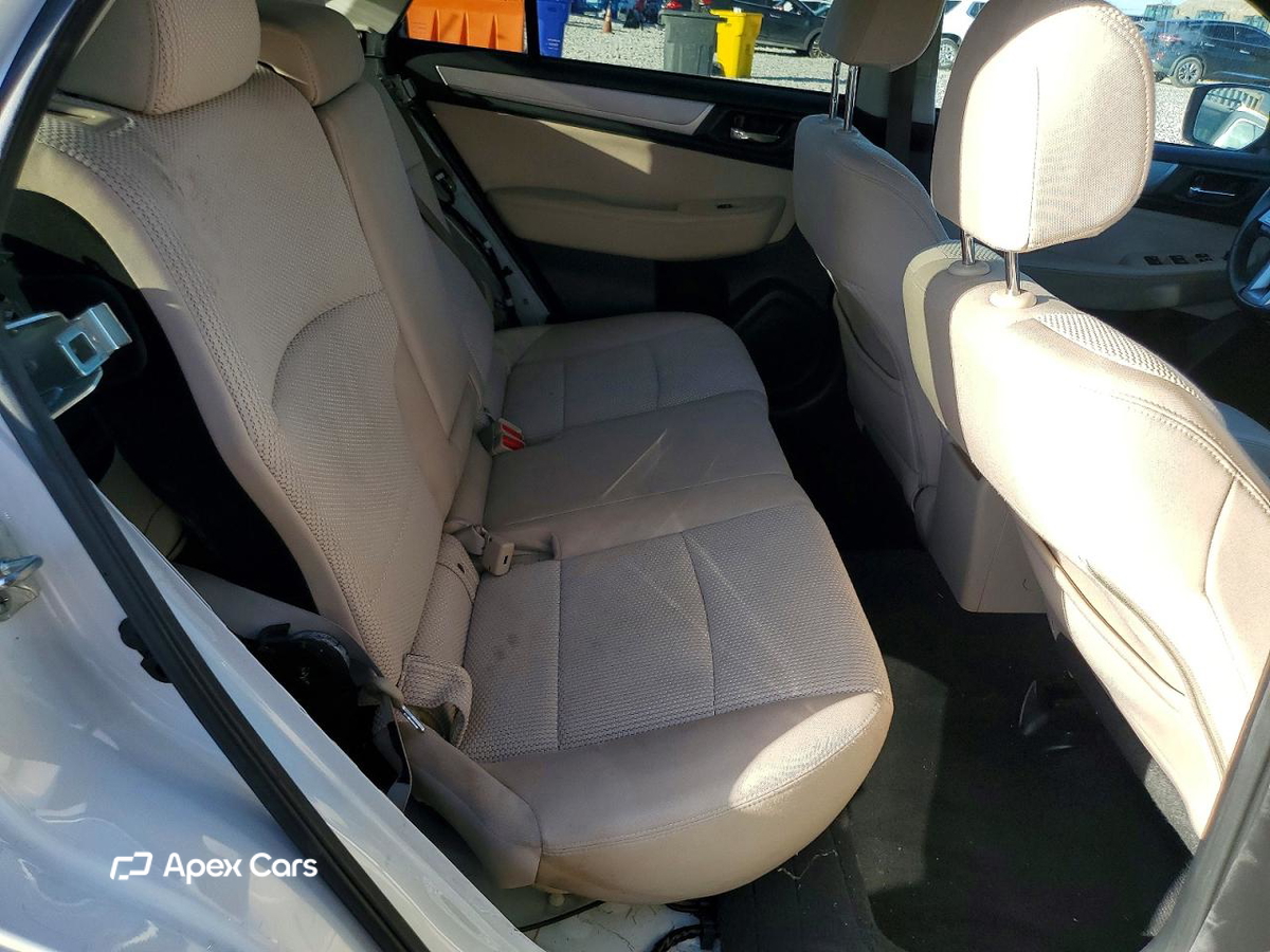 Subaru Outback 2015
