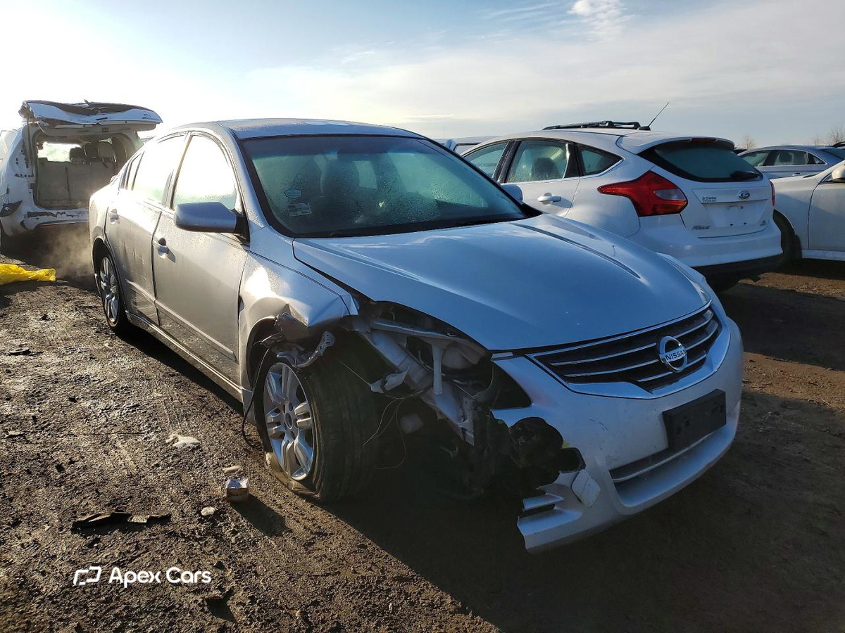 Nissan Altima 2011