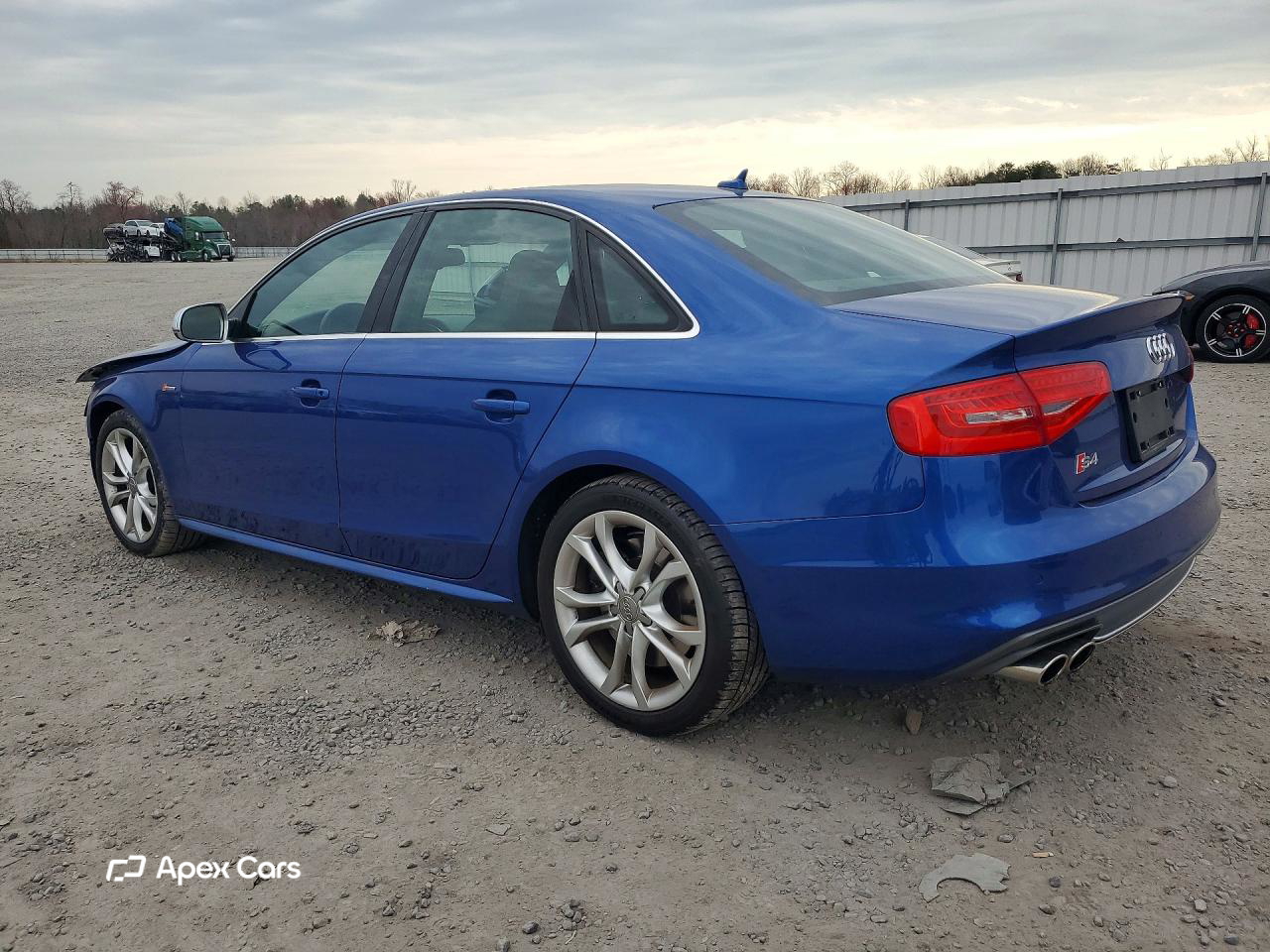 Audi RS4 2015