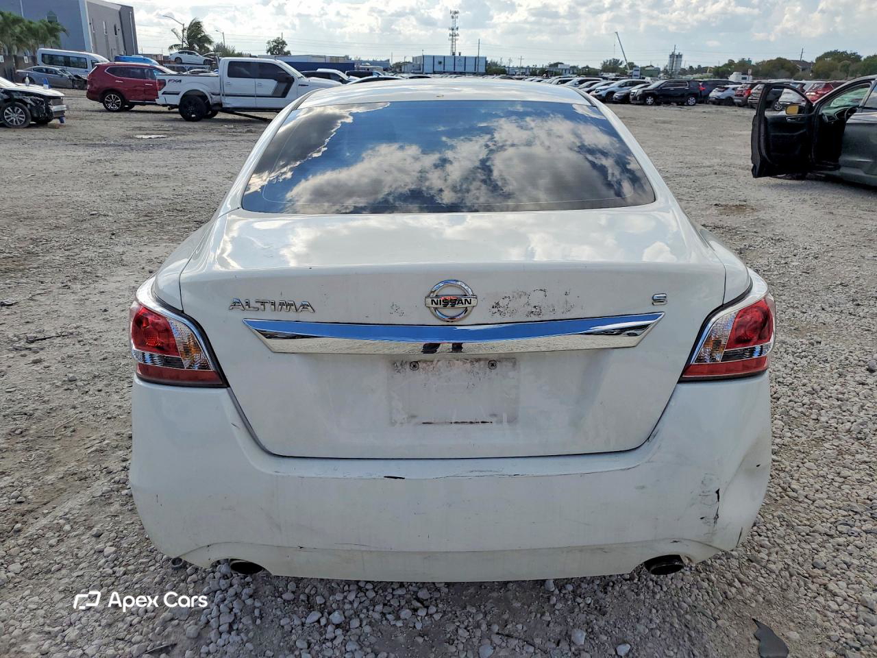 Nissan Altima 2015