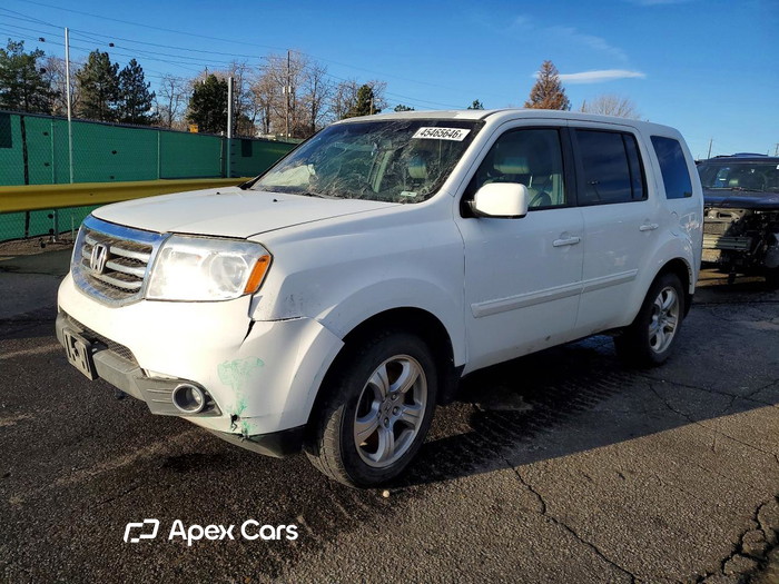 2015 Honda Pilot - Image 1 of 5