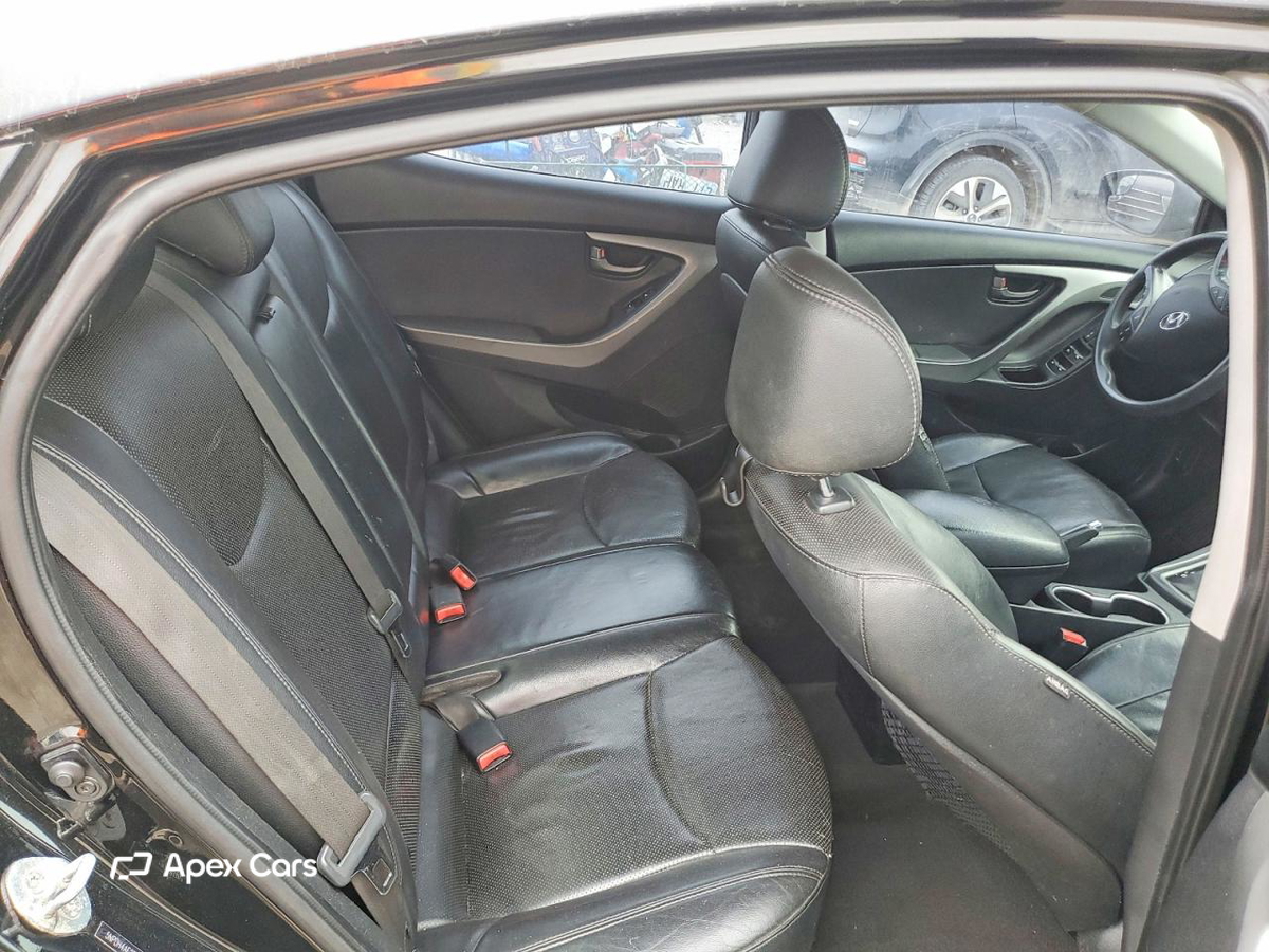 Hyundai Elantra 2014