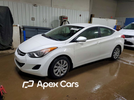 Hyundai Elantra 2013 - Image 1 of 13