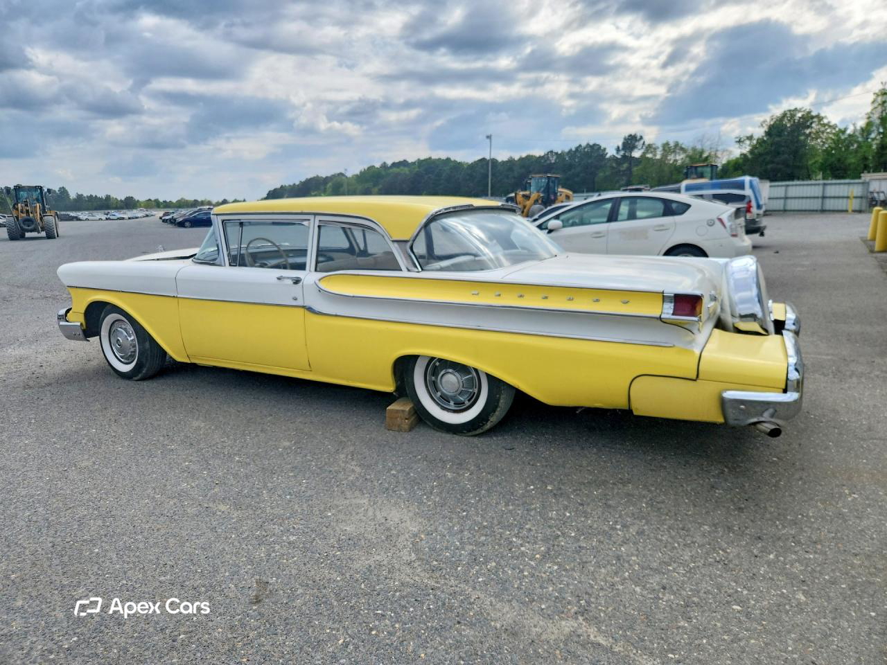 Mercury Monterey 1957
