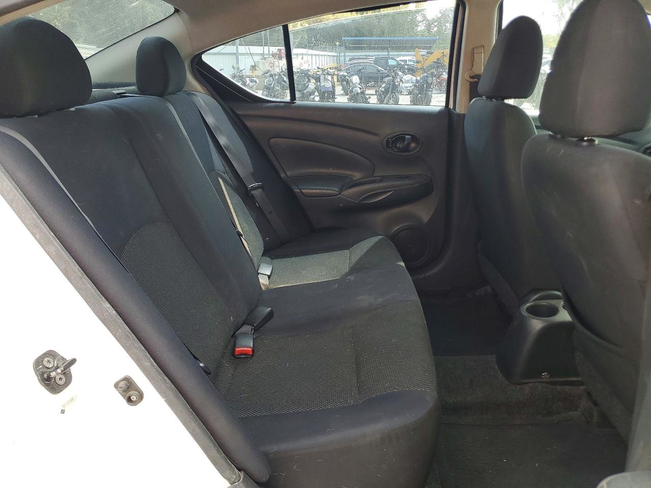 Nissan Versa 2012