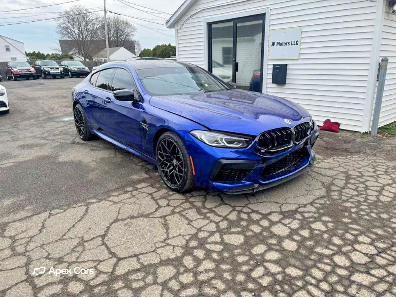 BMW M8 2023