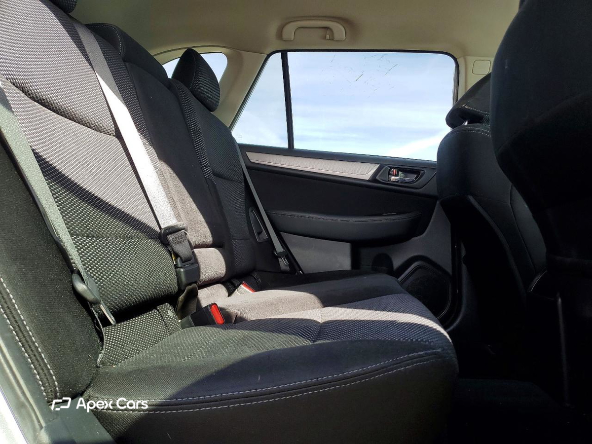 Subaru Outback 2015