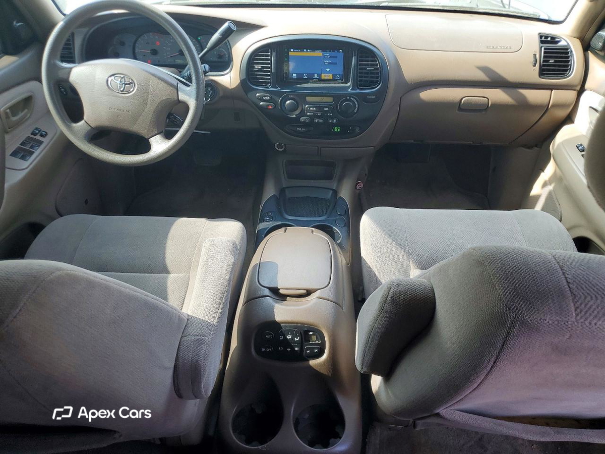 Toyota Sequoia 2003