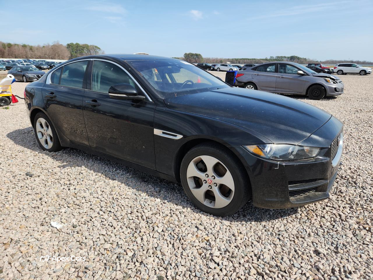 Jaguar XE 2018