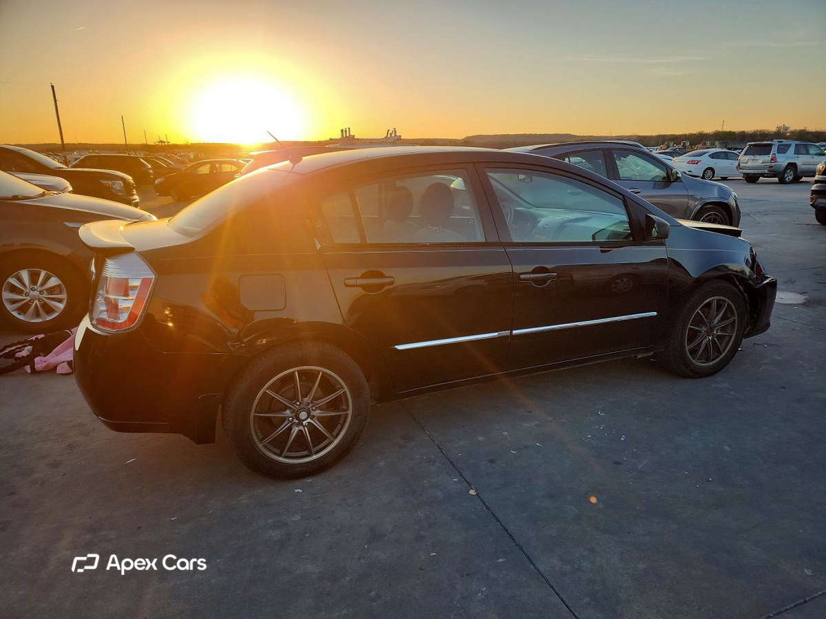 Nissan Sentra 2012
