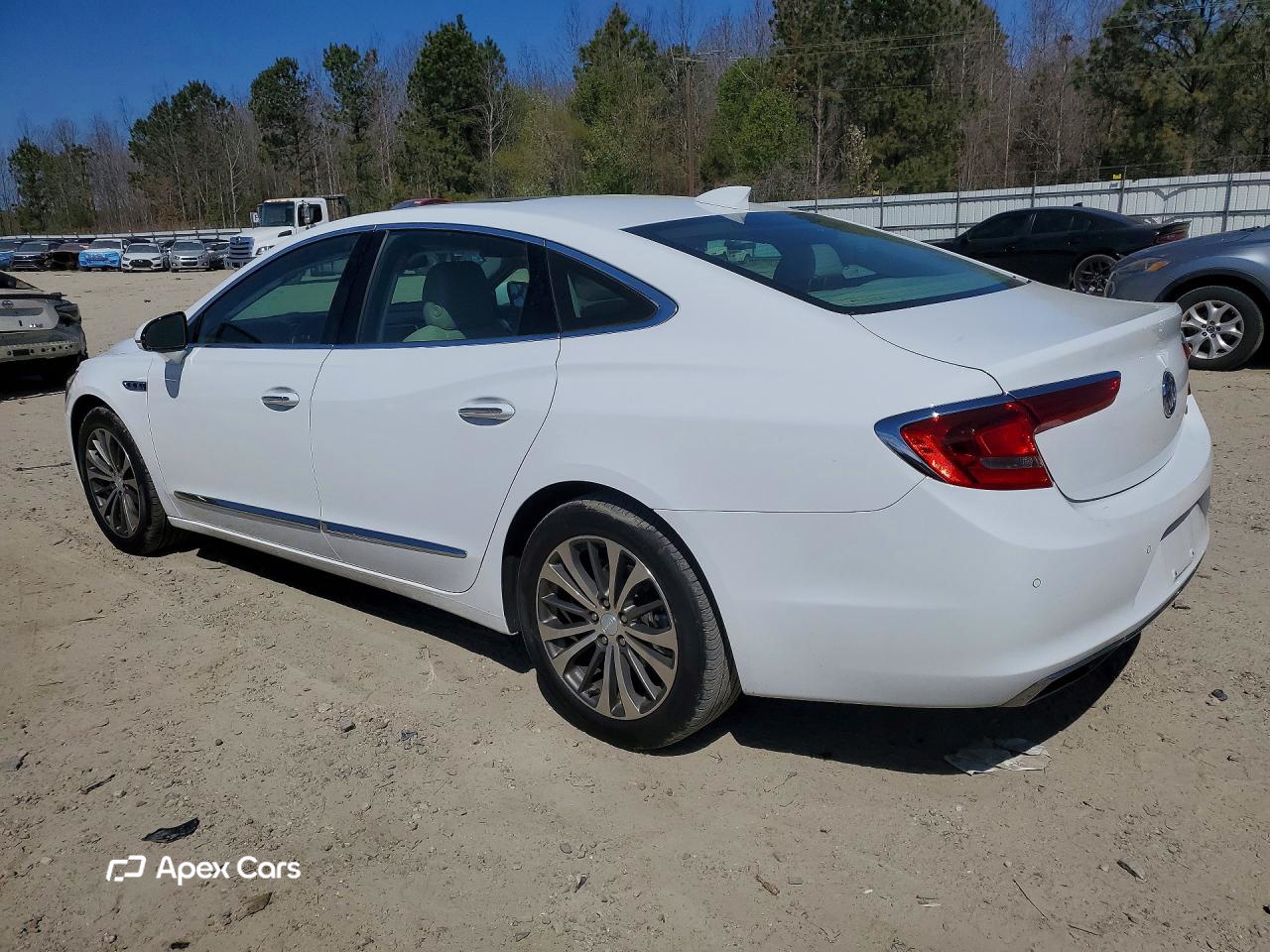 Buick LaCrosse 2019