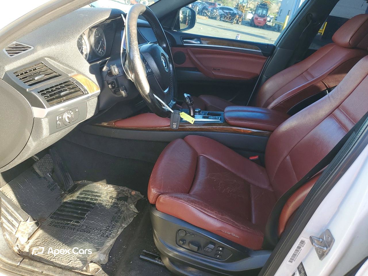 BMW X6 2013