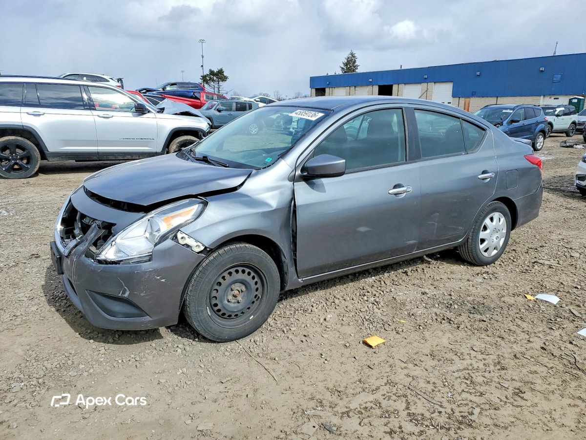 Nissan Versa 2018