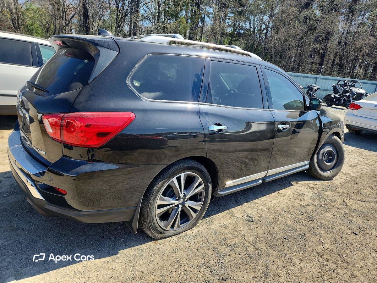 Nissan Pathfinder 2020