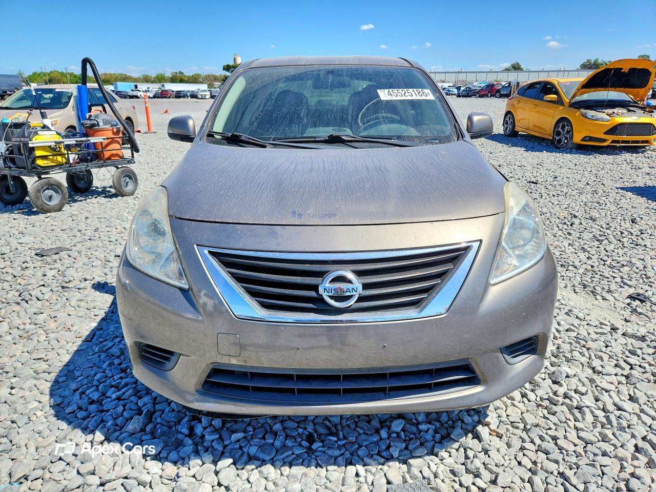 Nissan Versa 2012