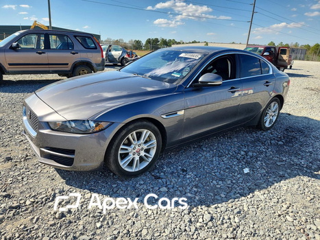 Jaguar XE 2019 - Image 1 of 13