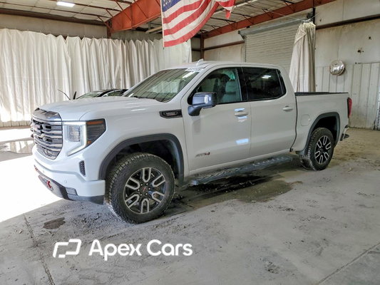 GMC Sierra 2023 - Image 1 of 13