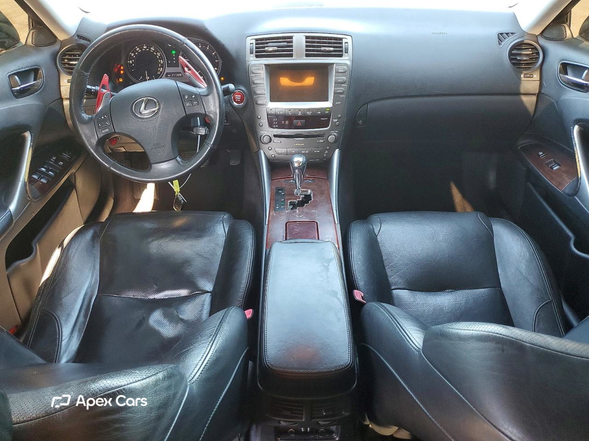 Lexus IS 2006
