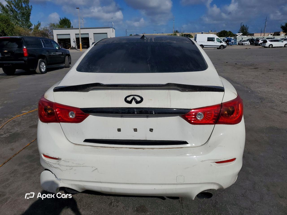 Infiniti Q50 2017