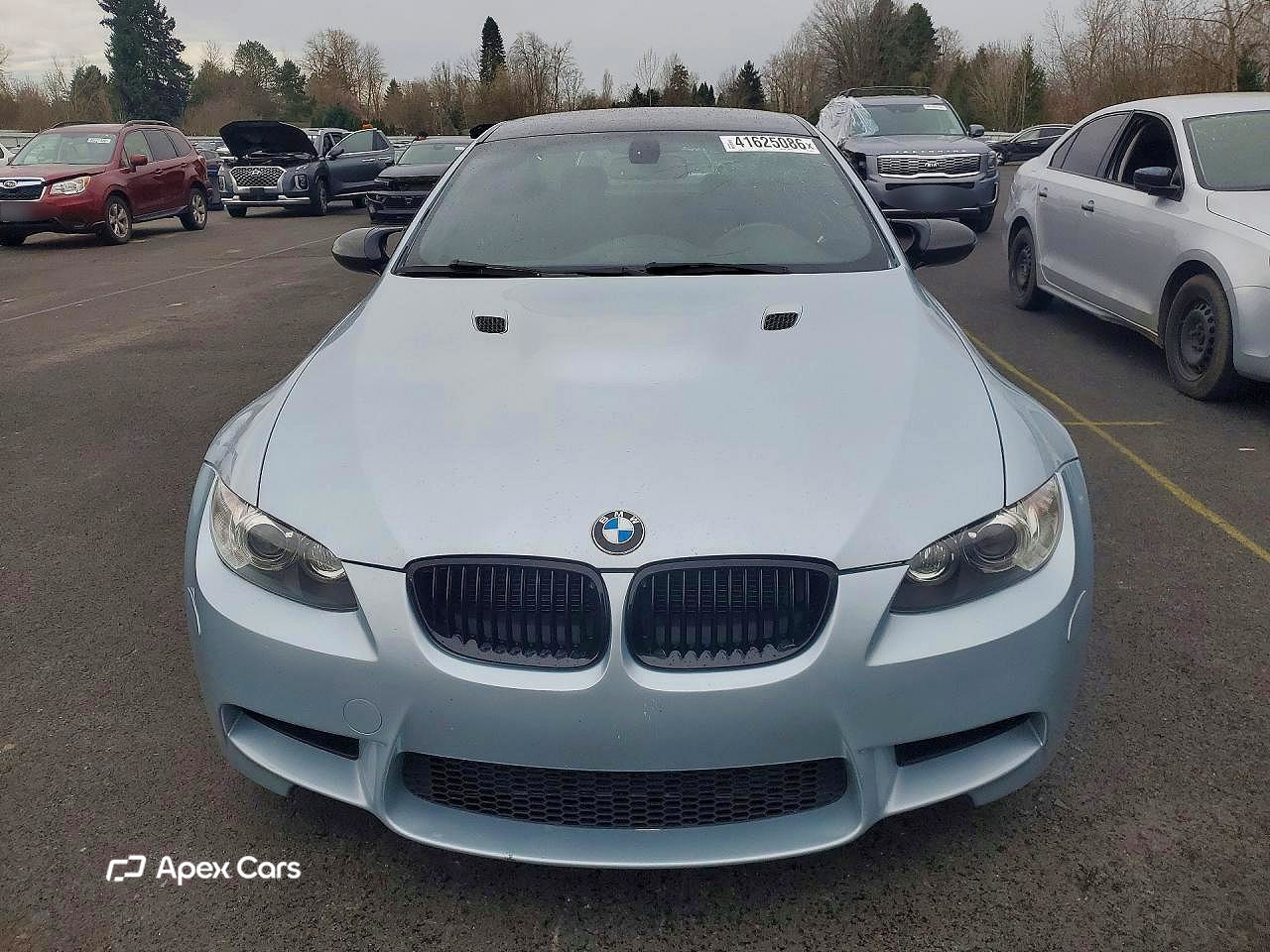 BMW M3 2011