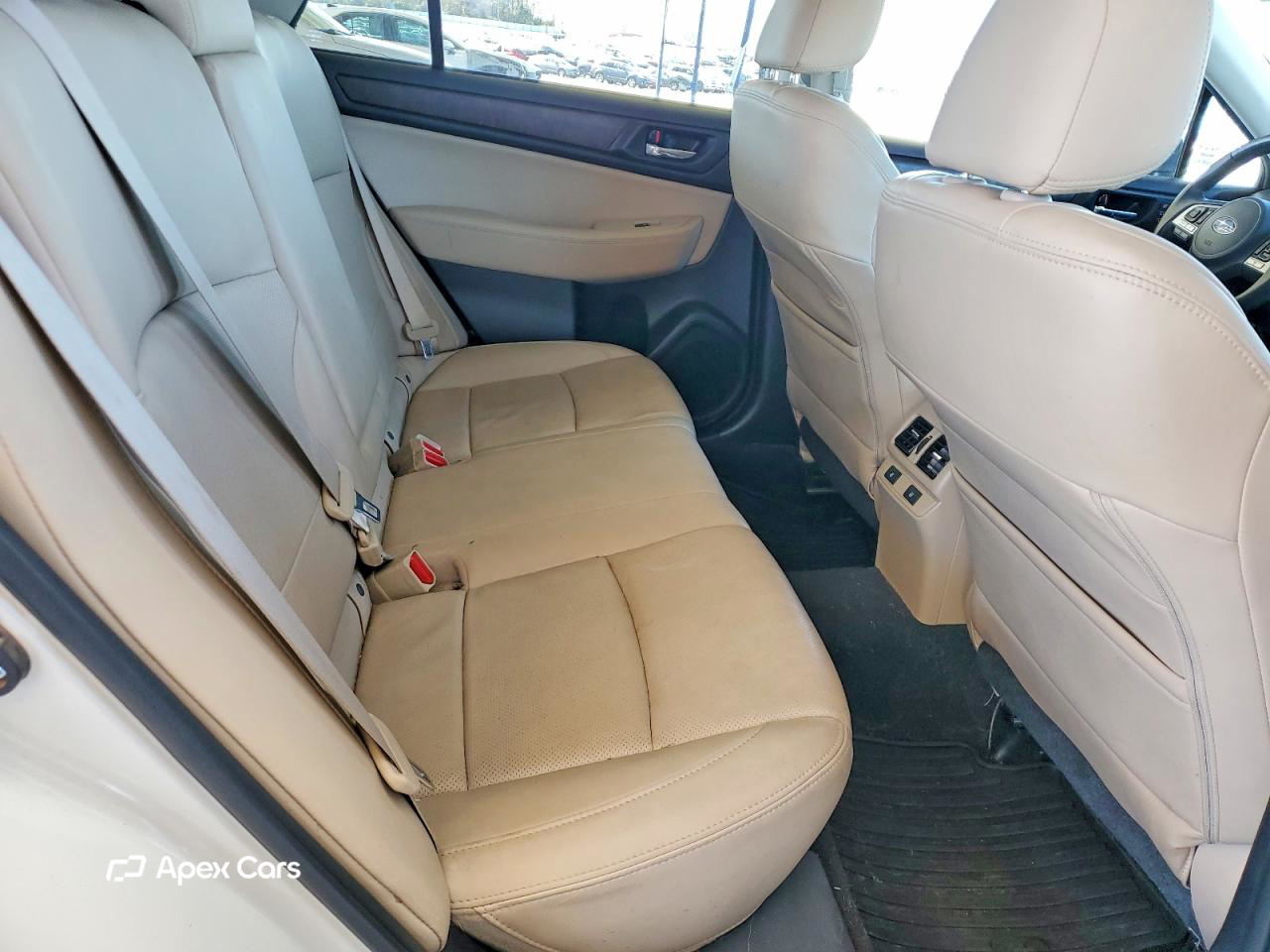 Subaru Outback 2015