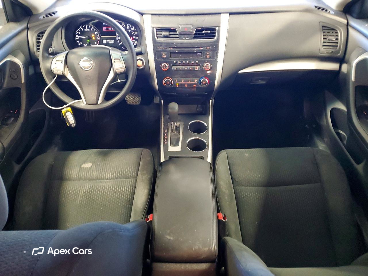 Nissan Altima 2015
