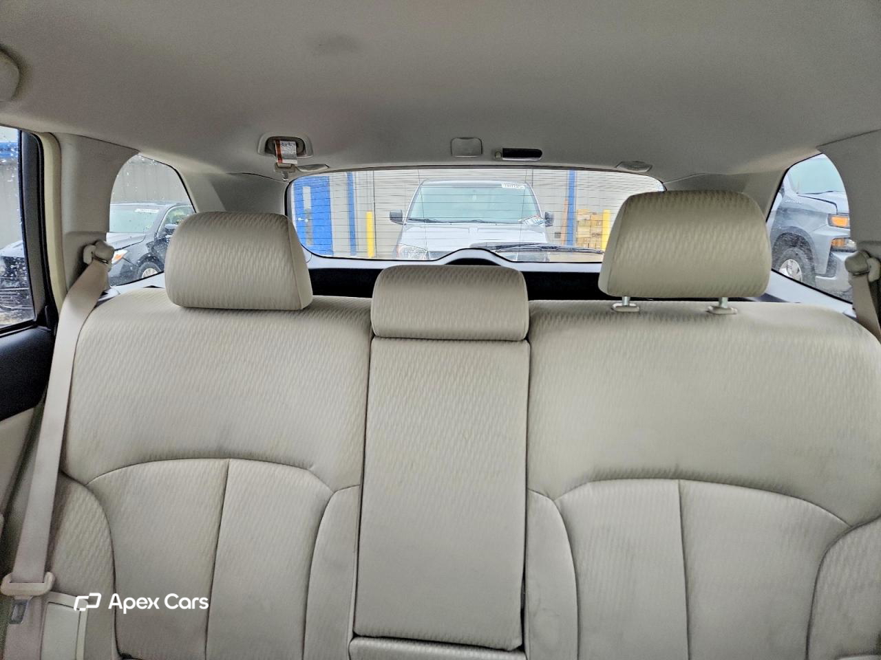 Subaru Outback 2011