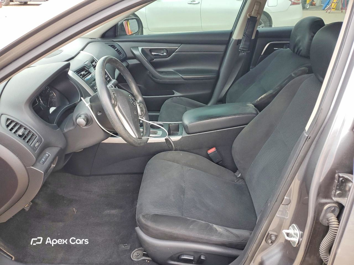 Nissan Altima 2015