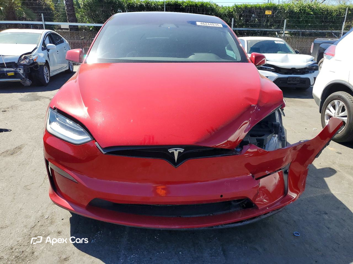 Tesla Model X 2022