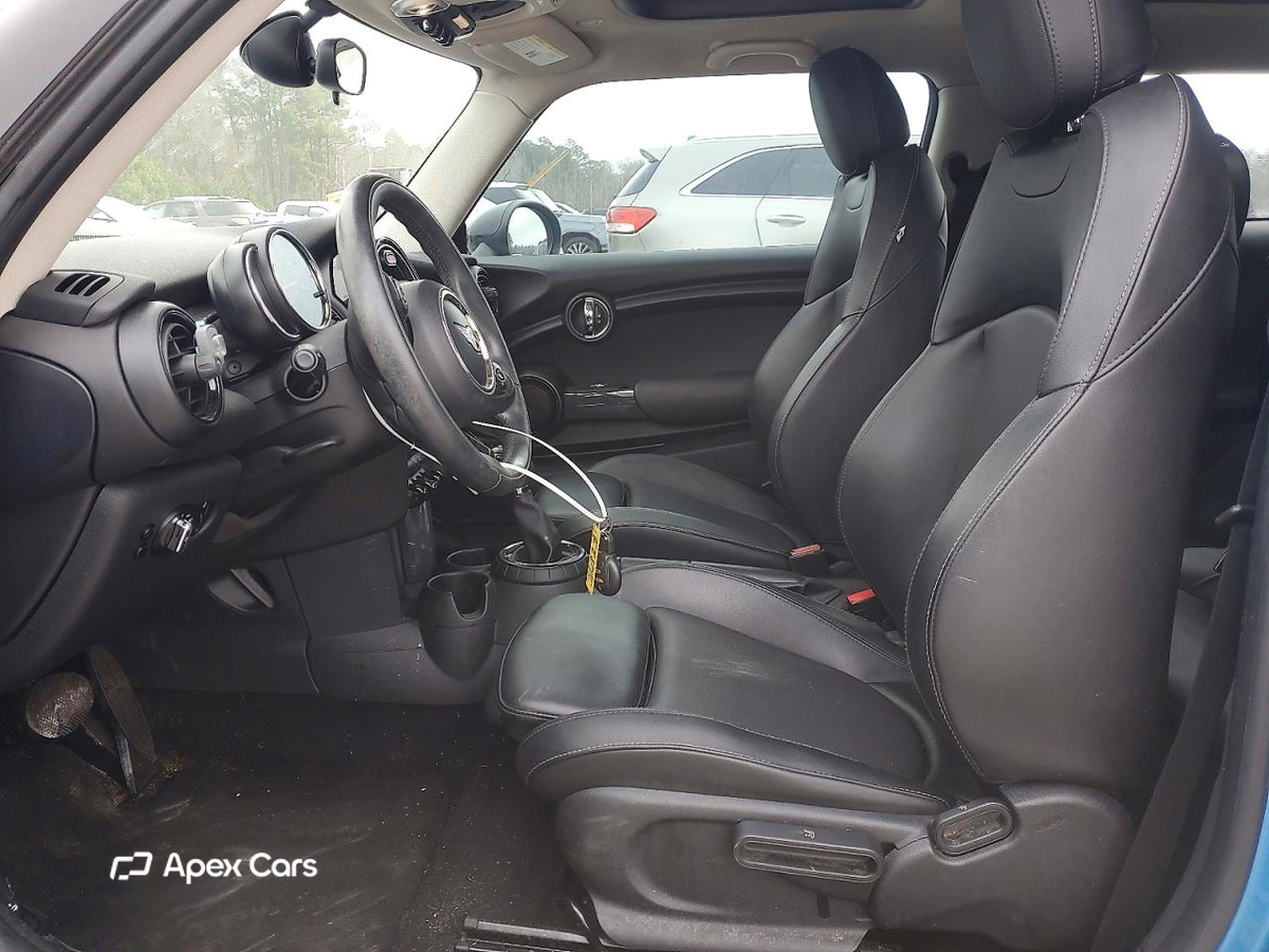 MINI Cooper 2015