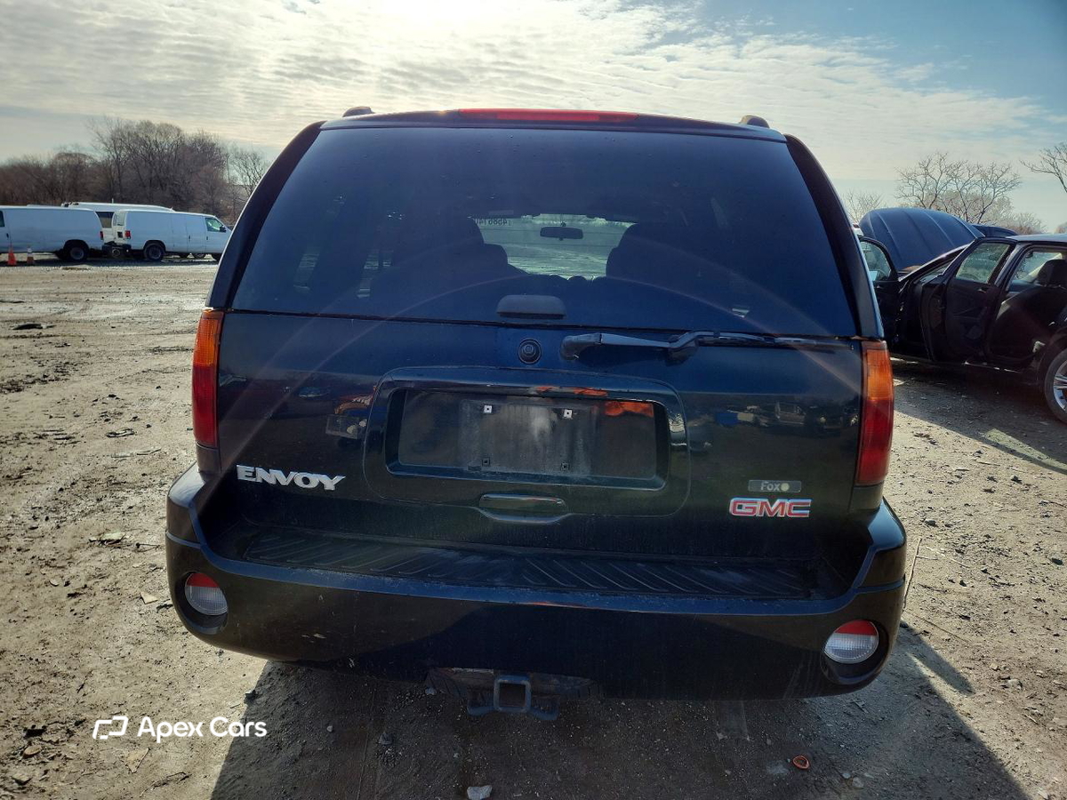 GMC Envoy 2004