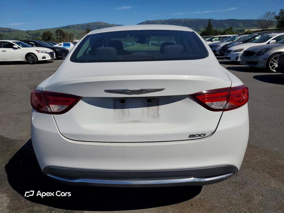 Chrysler 200 2015