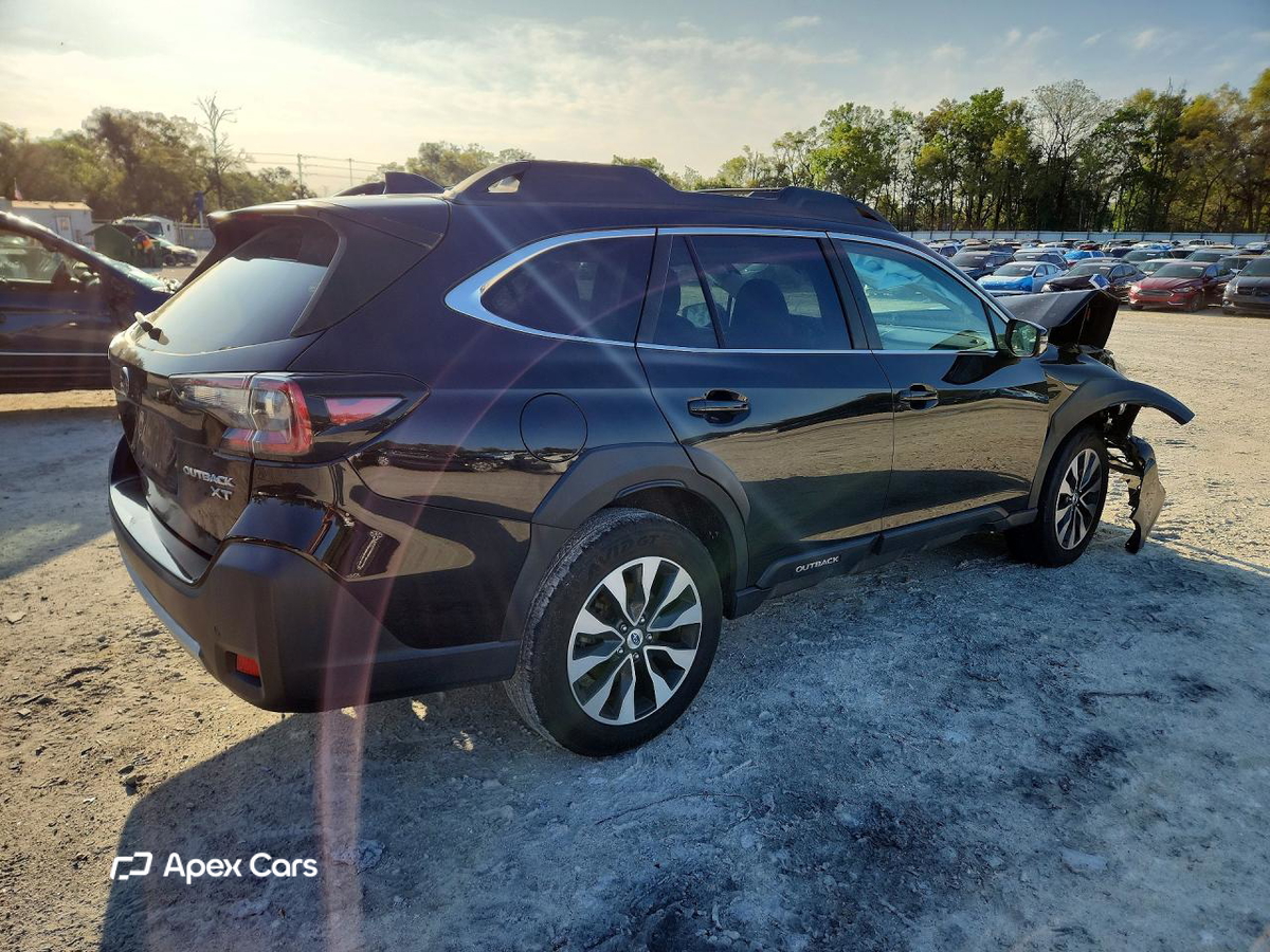 Subaru Outback 2023